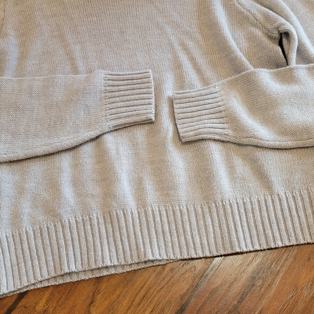 H&M sweater - Picture 4 of 6